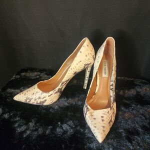 Steve Madden Snake Print Size 9 Heels